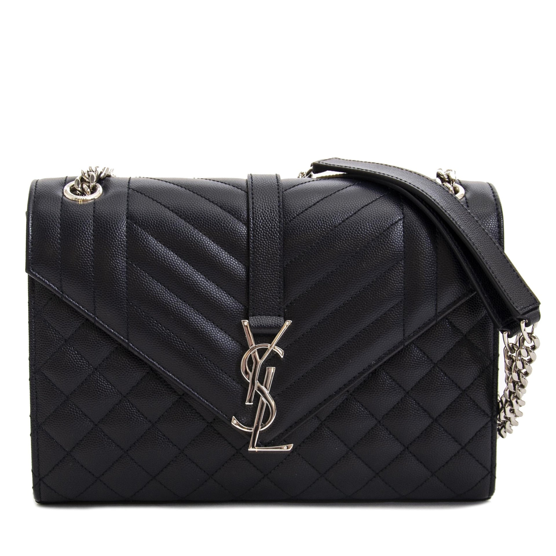 Saint Laurent Blue Grained Medium Envelope Bag kopen aan de beste prijs bij Labellov