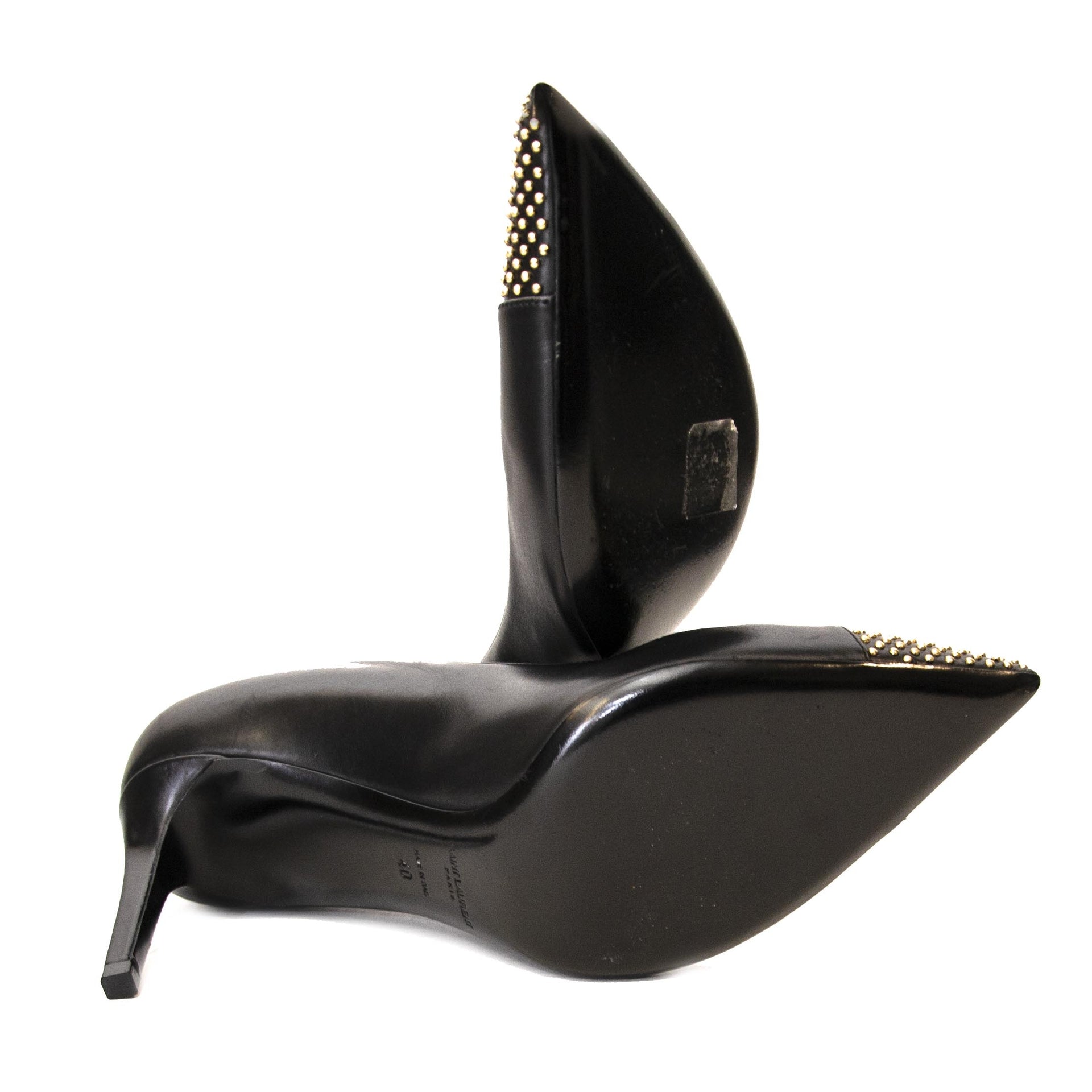 Saint Laurent Black Studded Pumps in Size 40 for sale online at Labellov secondhand luxury