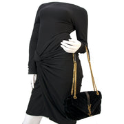Heeft u een Saint Laurent Velvet College Bag te koop? Kom langs bij Labellov en krijg de beste prijs.