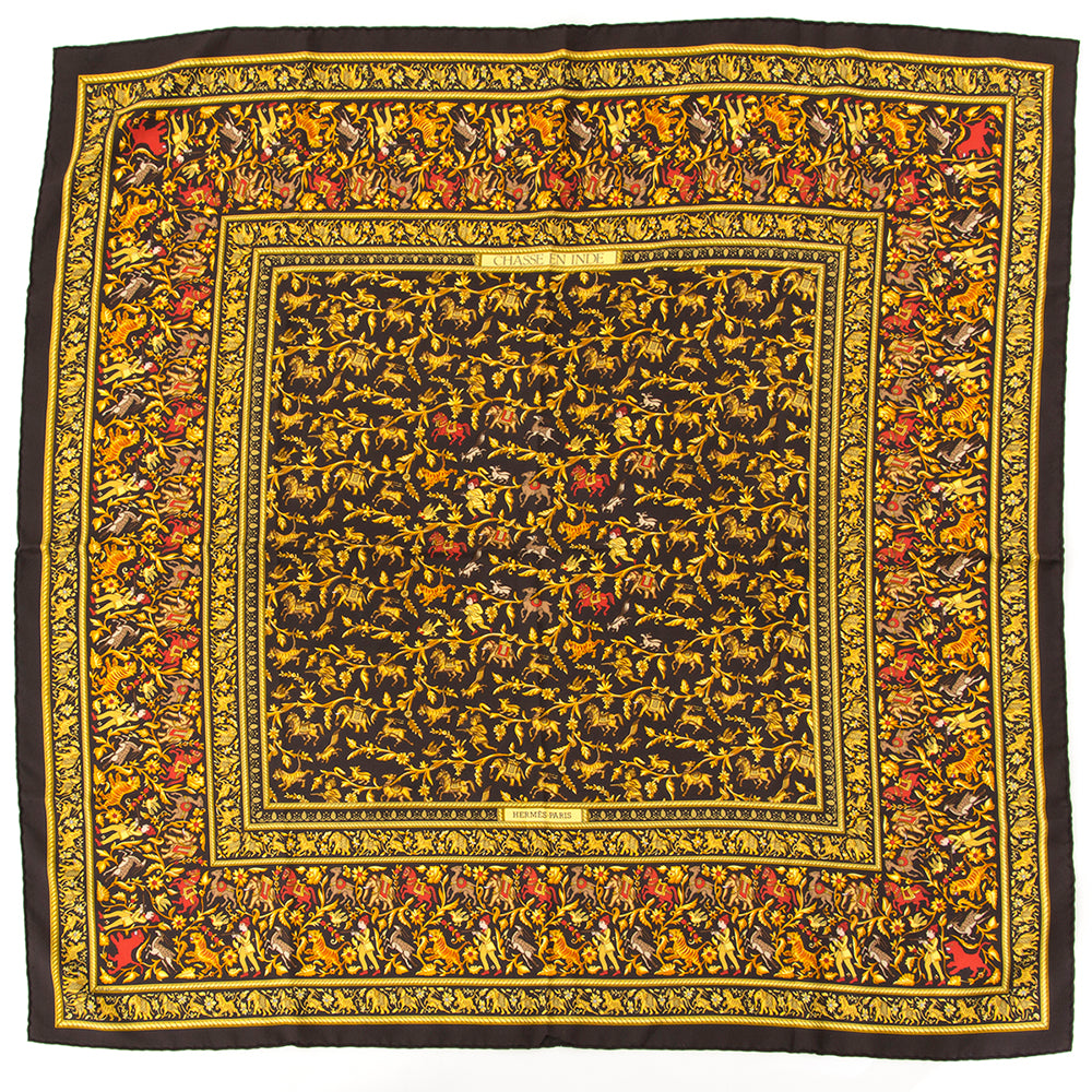 Aan en verkoop van Hermès carré de soie 'Chasse en Inde' bij Labellov.com