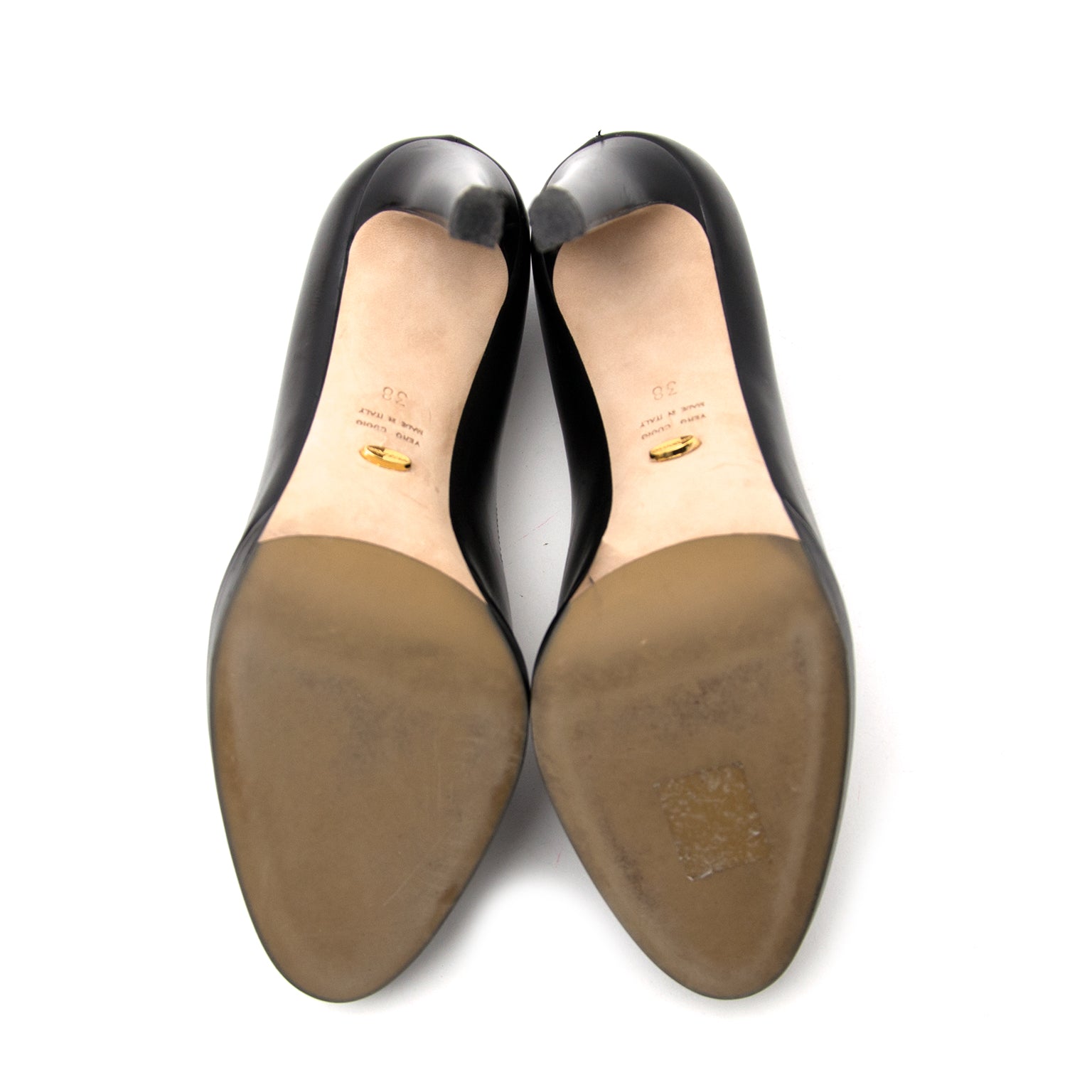 Sergio Rossi Escarpins En Cuir Noir - Mesure 38 en ligne chez labellov.com pour le meilleur prix.
