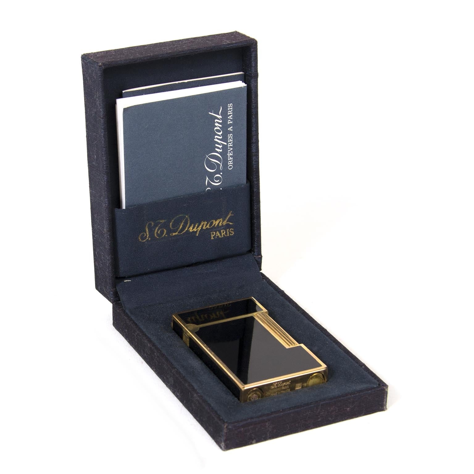 S.T. dupont line 2 lighter and pen set now for sale at labellov vintage fashion webshop belgium