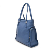Searching for the perfect daily Delvaux? We buy and sell your 100% authentic designer bags for the best price. Zoekt u voor de ideale dagelijkse Delvaux? Wij kopen en verkopen uw 100% authentieke handtassen voor de beste prijs.