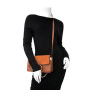 Acheter en ligne chez labellov.com pour le meilleur prix chloe faye cuir suede sac a epole