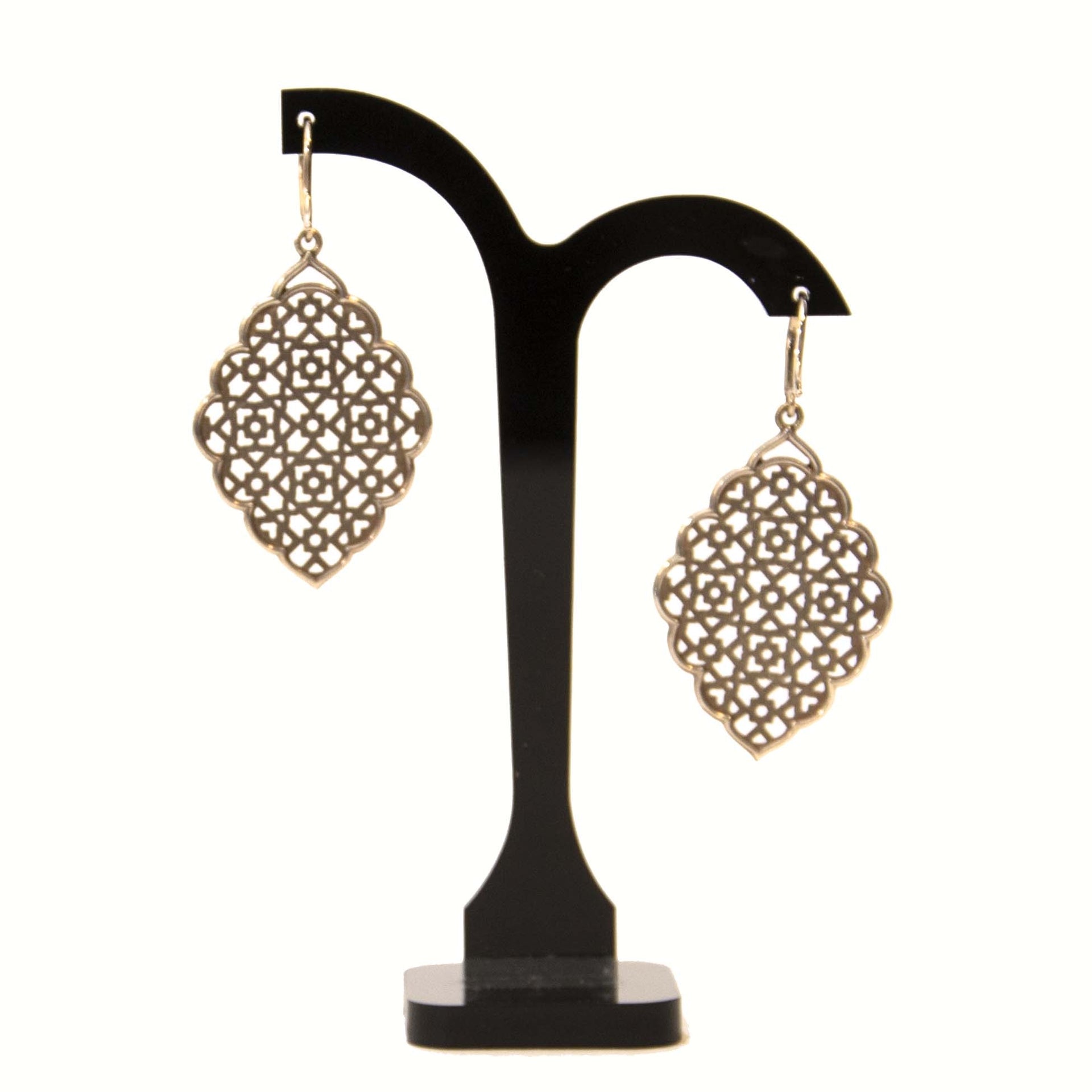 Achetter des boucles d'oreilles de Tiffany & Co à un bon prix chez LabelLOV.