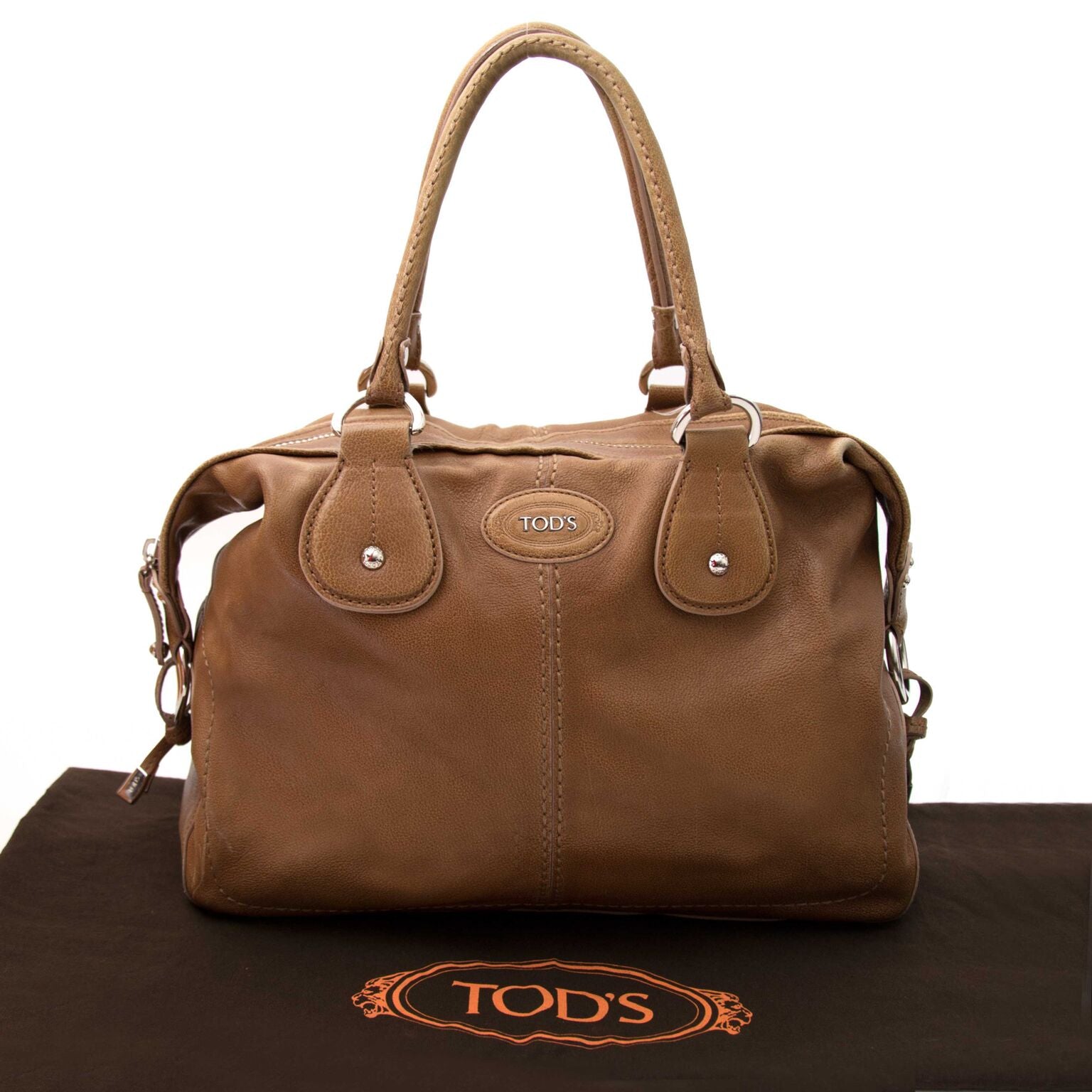 buy a beautiful tods bag on labellov.com