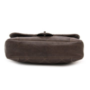 Vintage Chanel brown shoulder bag for the best price at Labellov webshop. Safe and secure online shopping with 100% authenticity. Vintage Chanel brun sac à epaule simple pour le meilleur prix.