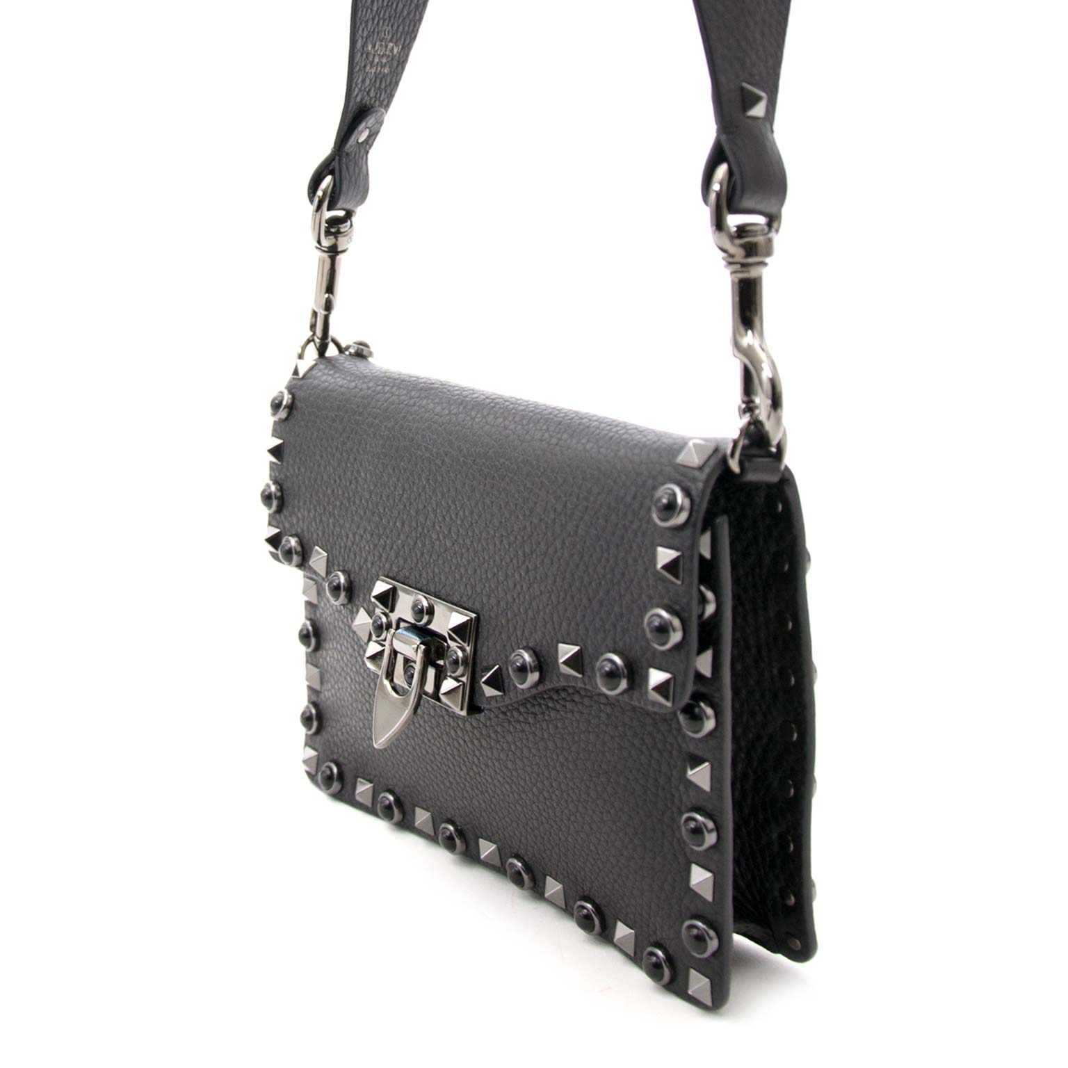 Bent u op zoek naar een authentieke Valentino Garavani Rockstud Rolling Noir Leather Shoulder Bag?