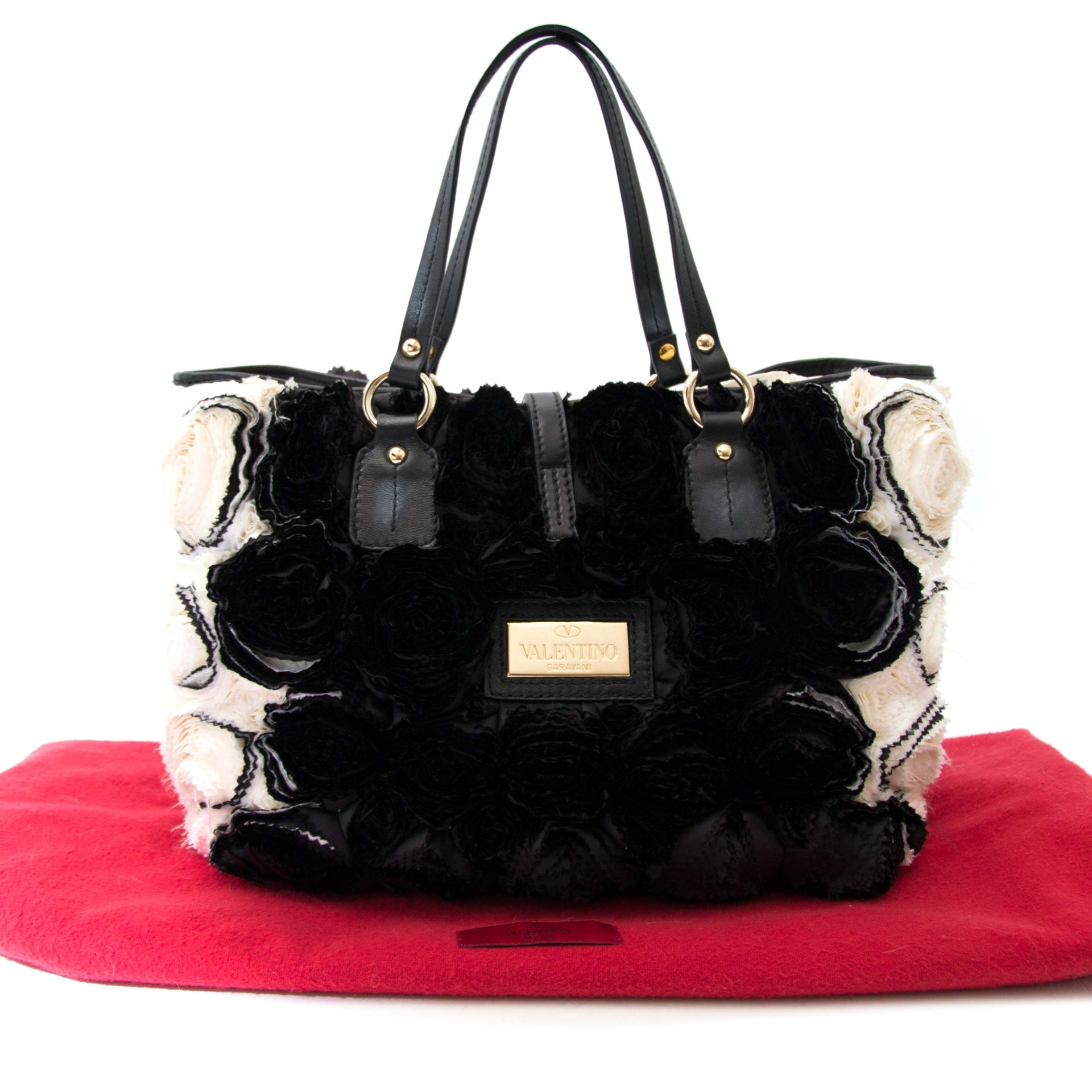 koop en verkoop uw authentieke Valentino Rosette Black and White Shoulder Bag