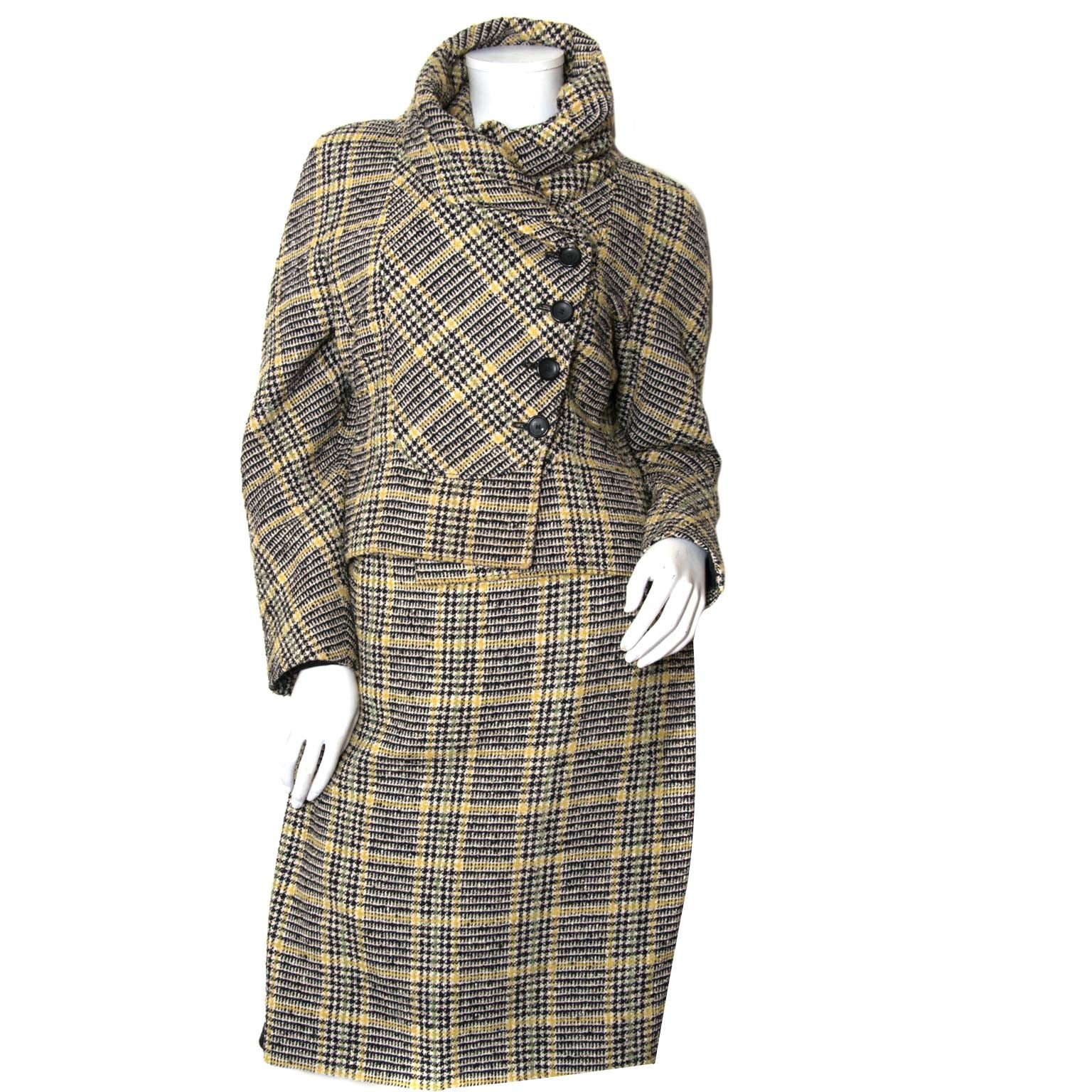 valentino checked skirt and blazer set now for sale at labellov vintage fashion webshop belgium