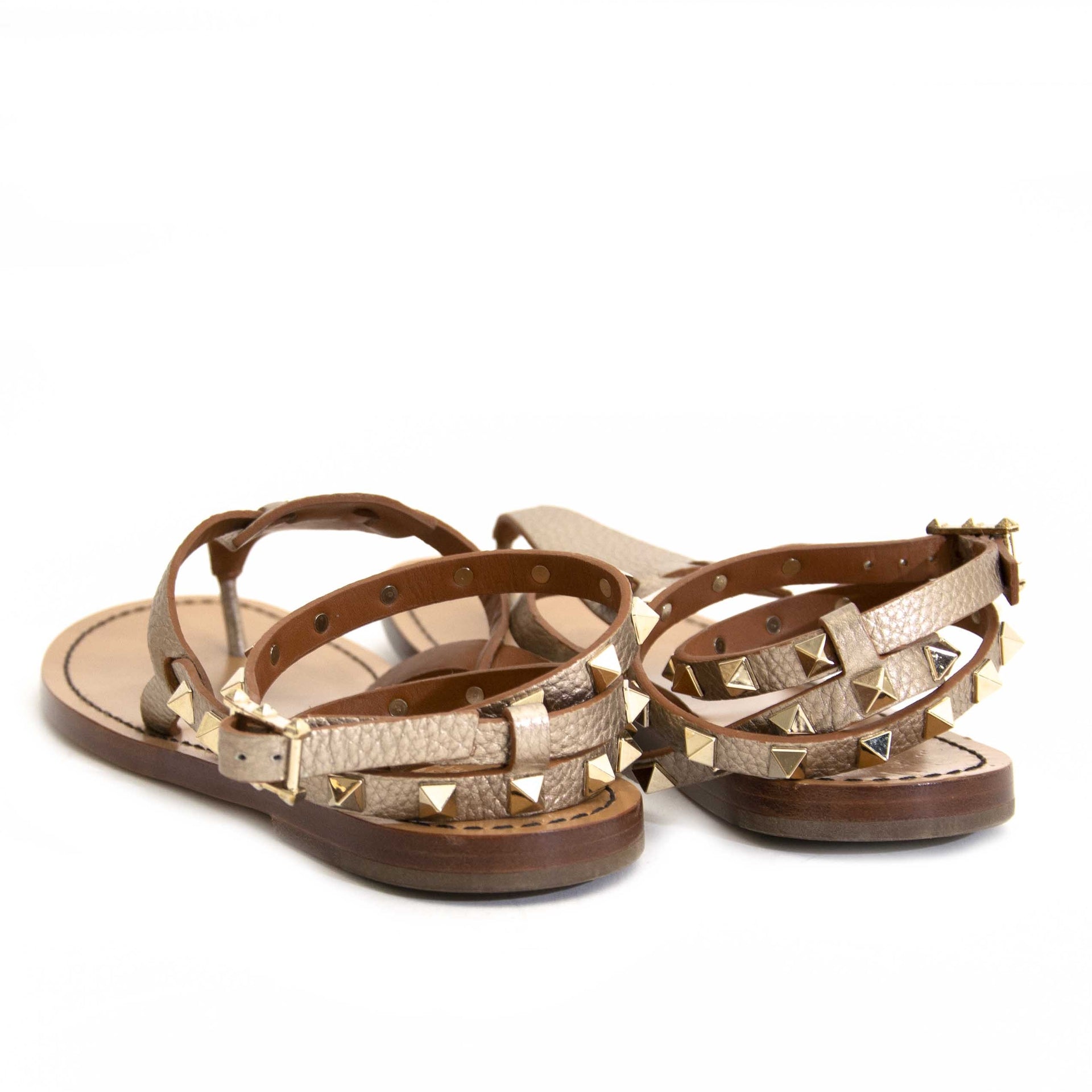 Valentino Gold Metallic Rockstud Sandals - size 37 like new online secondhand store