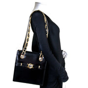 Koop uw tweedehands designer Gianni Versace Black Leather And Chain Shoulder Bag