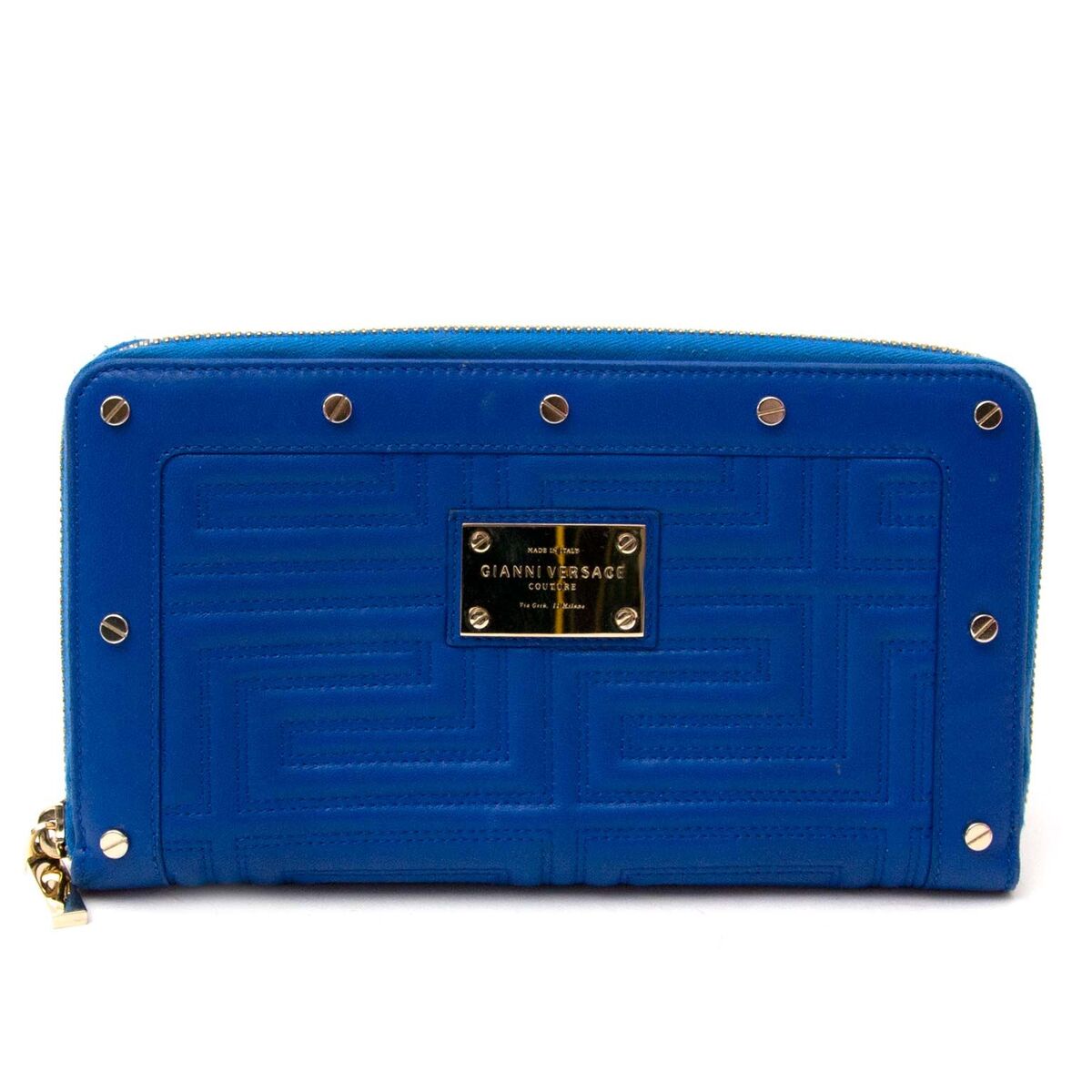 Buy an authentic secondhand Gianni Versace wallet in blue at the right price at LabelLOV vintage webshop. Safe and secure online shopping.