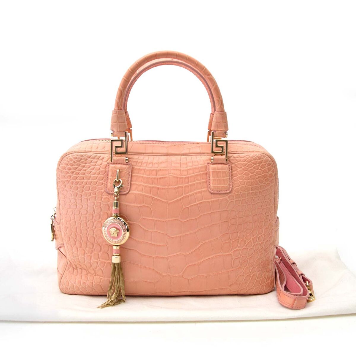 Versace in croco kopen? Bij LabelLOV betaal je de juiste prijs voor een tweedehandse Versace croco bag in roze.