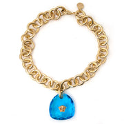 Versace Gold Chain Blue Stone Medusa Necklace Buy authentic designer versace secondhand necklaces jewelry at Labellov at the best price. Safe and secure shopping. Koop tweedehands authentieke Versace halsketting bij designer webwinkel labellov.