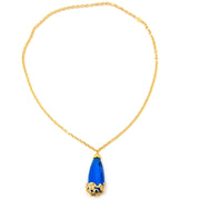 Versace Blue Stone Gold Chain Necklace Buy authentic designer Versace secondhand jewellery at Labellov at the best price. Safe and secure shopping. Koop tweedehands authentieke Versace juwelen bij designer webwinkel labellov.