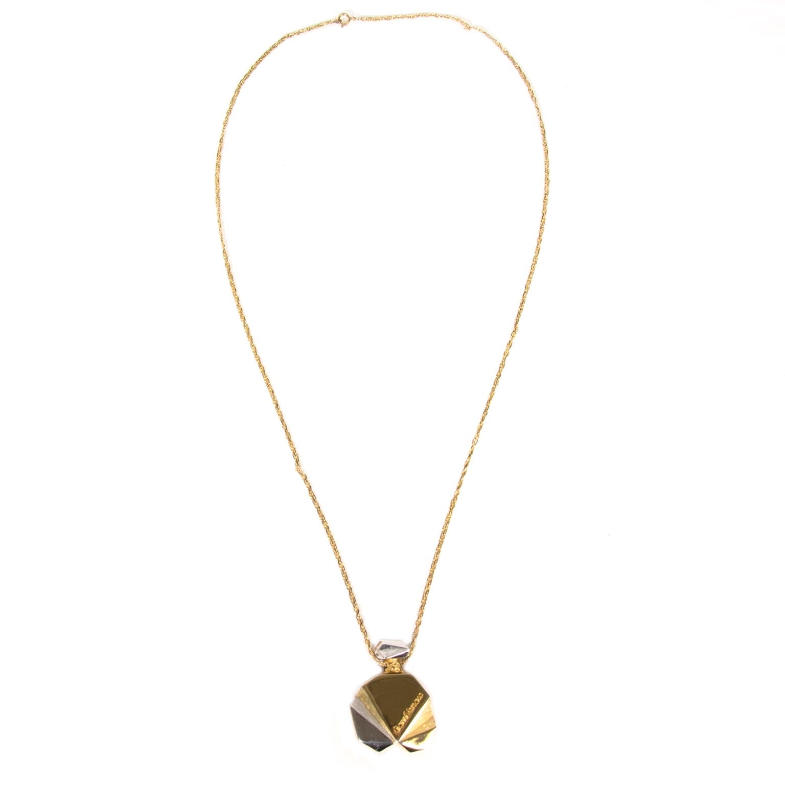 koop Versace Parfume Pendant Necklace bij labellov aan de beste prijs