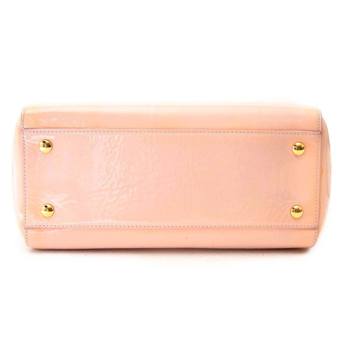 Kaufen Sie authentisches gebrauchtes Versace zu einem fairen Preis bei LabelLOV. Sicheres Online-Shopping.