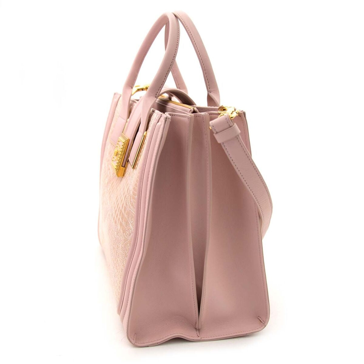 Achetez authentique Versace sac-à-main pour le bon prix chez LabelLOV.