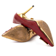 koop en verkoop veilig online Versace Red Leather Medusa Pumps - Size 37 bij labellov vintage webshop aan de beste prijs