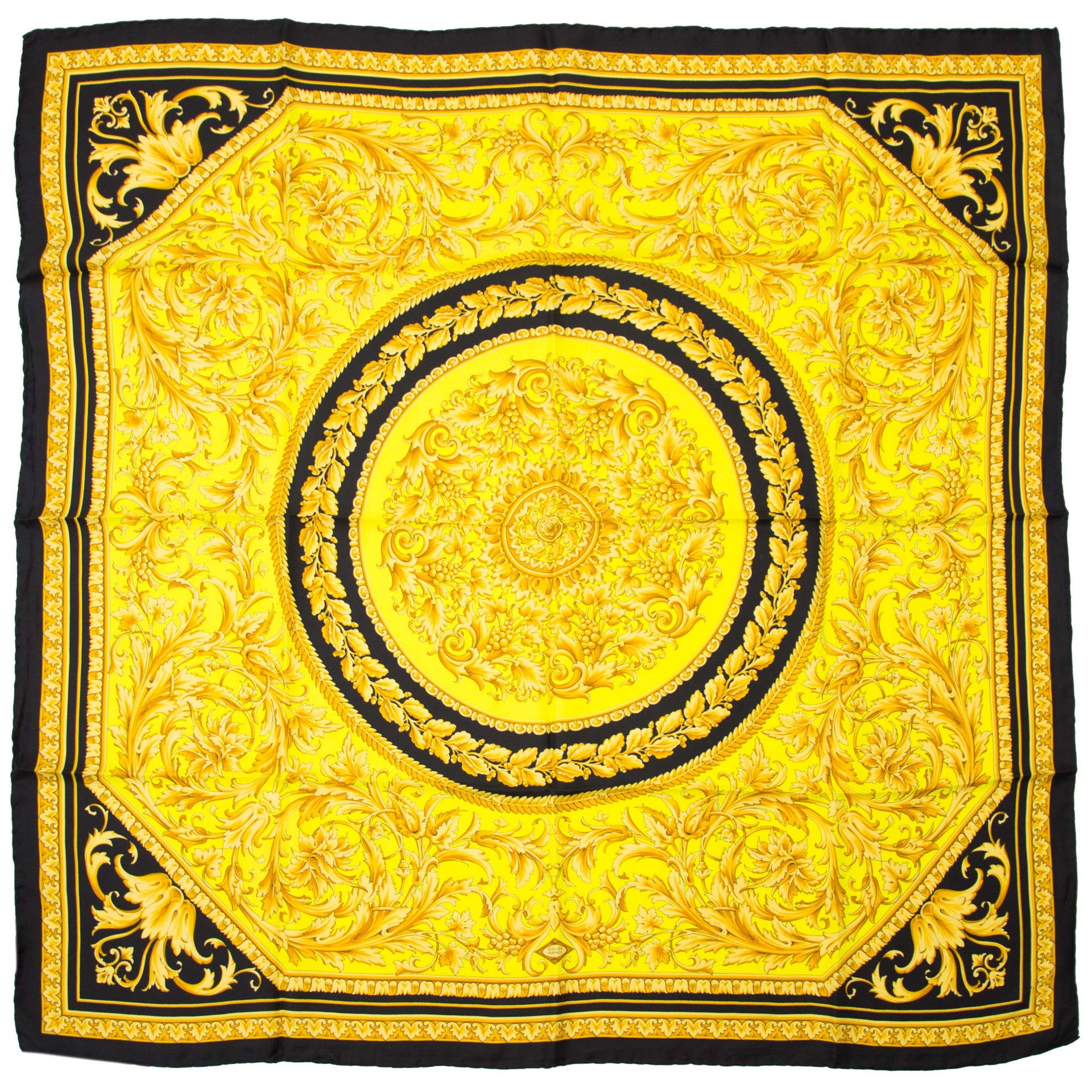 shop safe online at the best price Versace Gold Black Carré Scarf