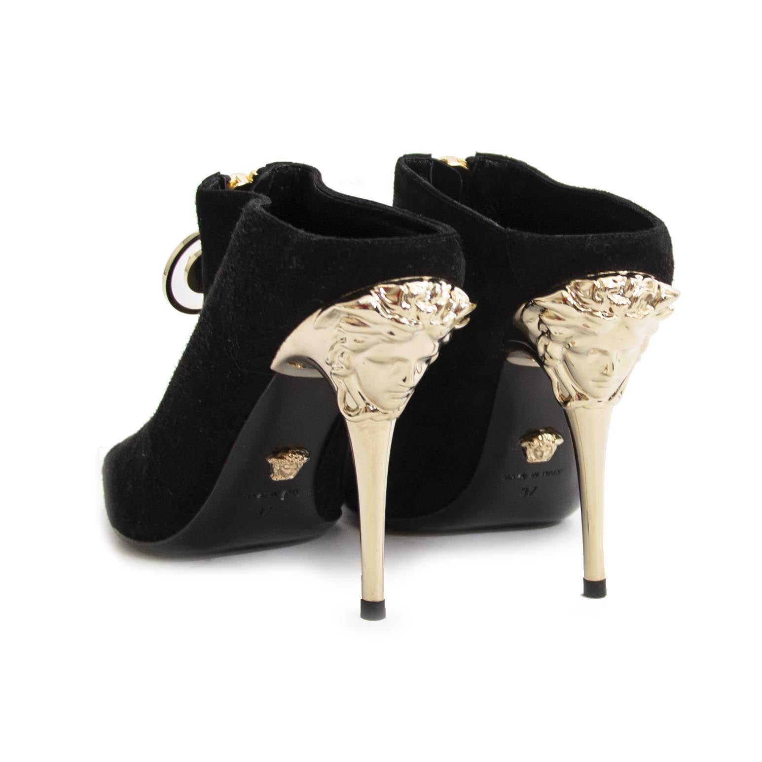 koop veilig online tegen de best prijs Versace medusa heels