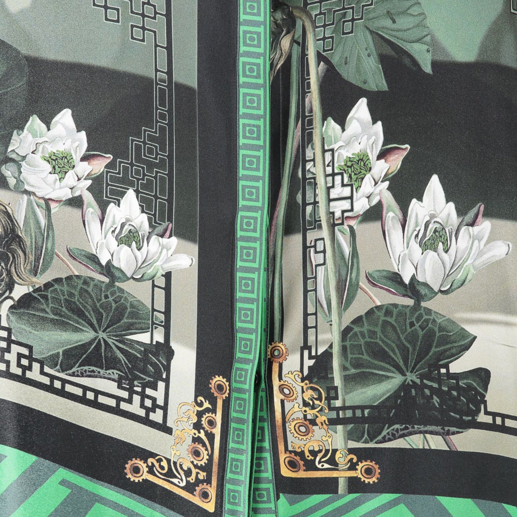 Versace Collection Green Printed Silk Blouse - size 50 - pour le meilleur prix chez Labellov