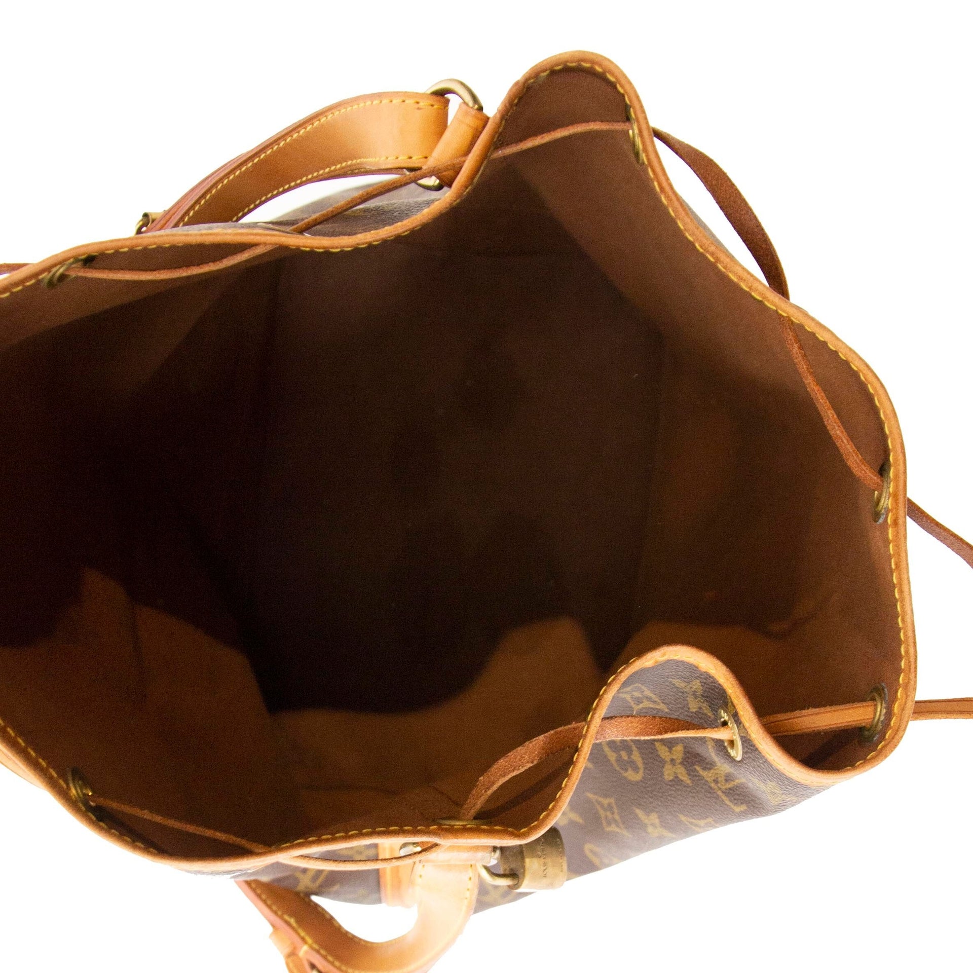 Koop tweedehands Louis Vuitton handtassen bij Labellov