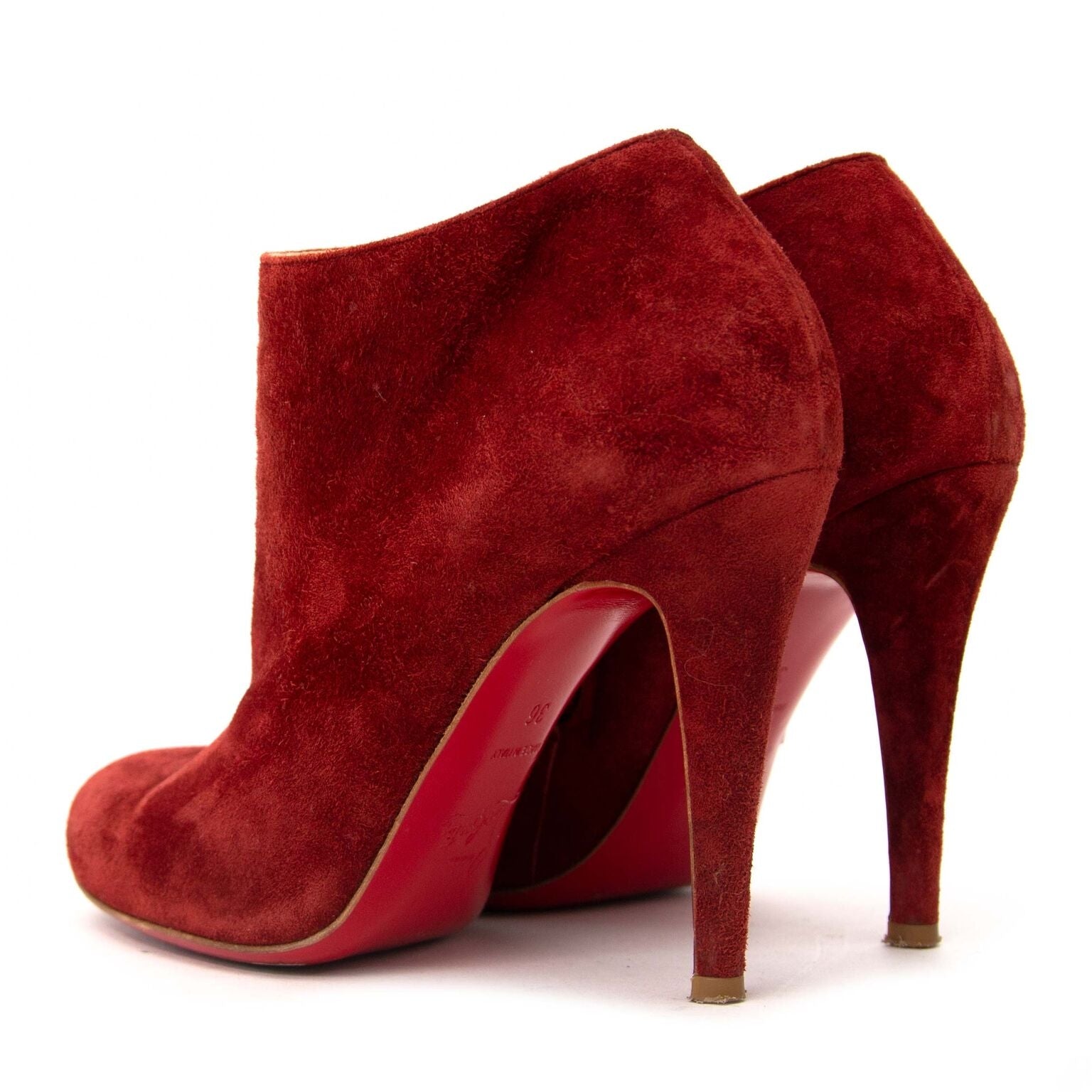 achetez Christian Louboutin Dark Red Ankle Boots - Size 36 sur labellov