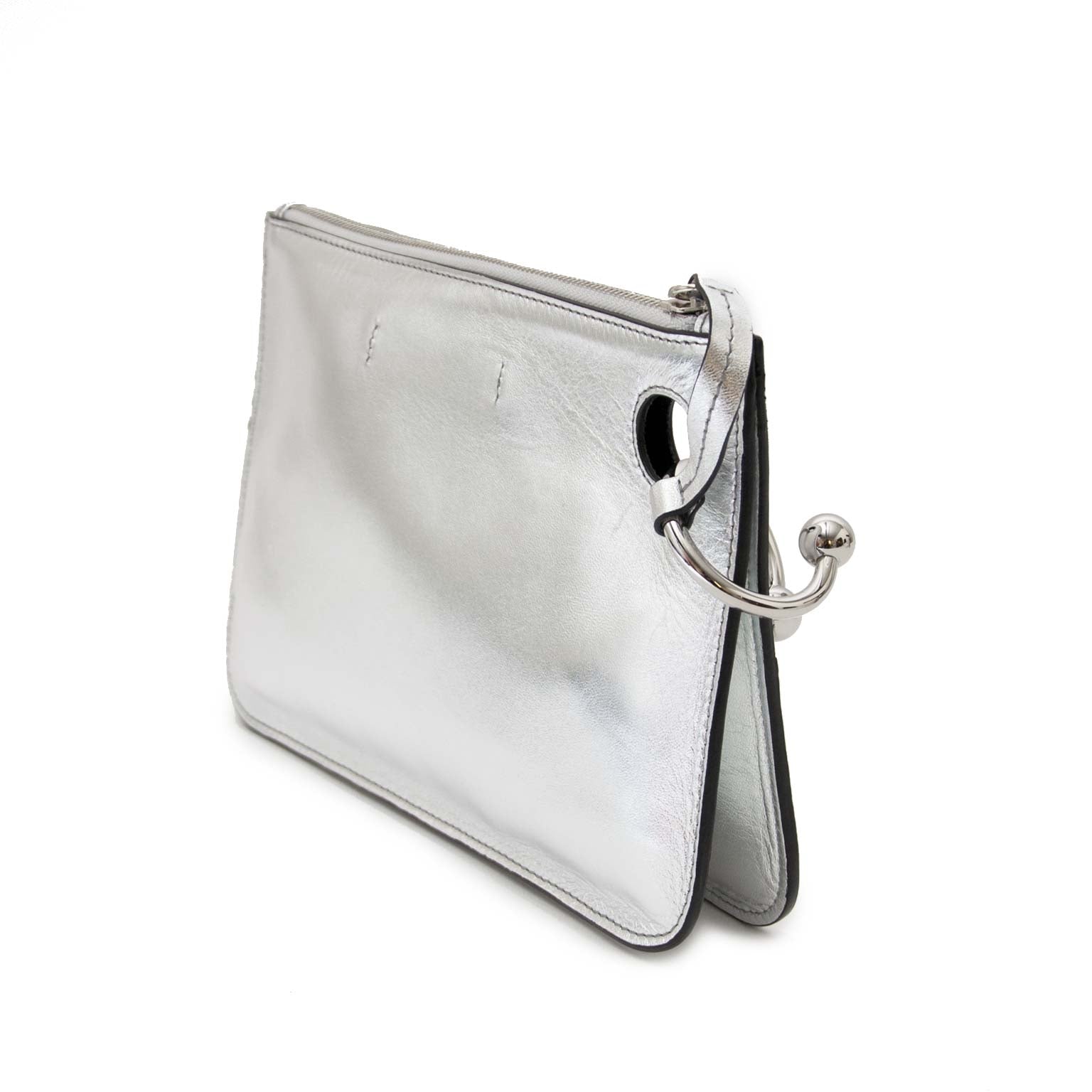 jw anderson zilveren pierce clutch nu te koop bij labellov vintage mode webshop belgië