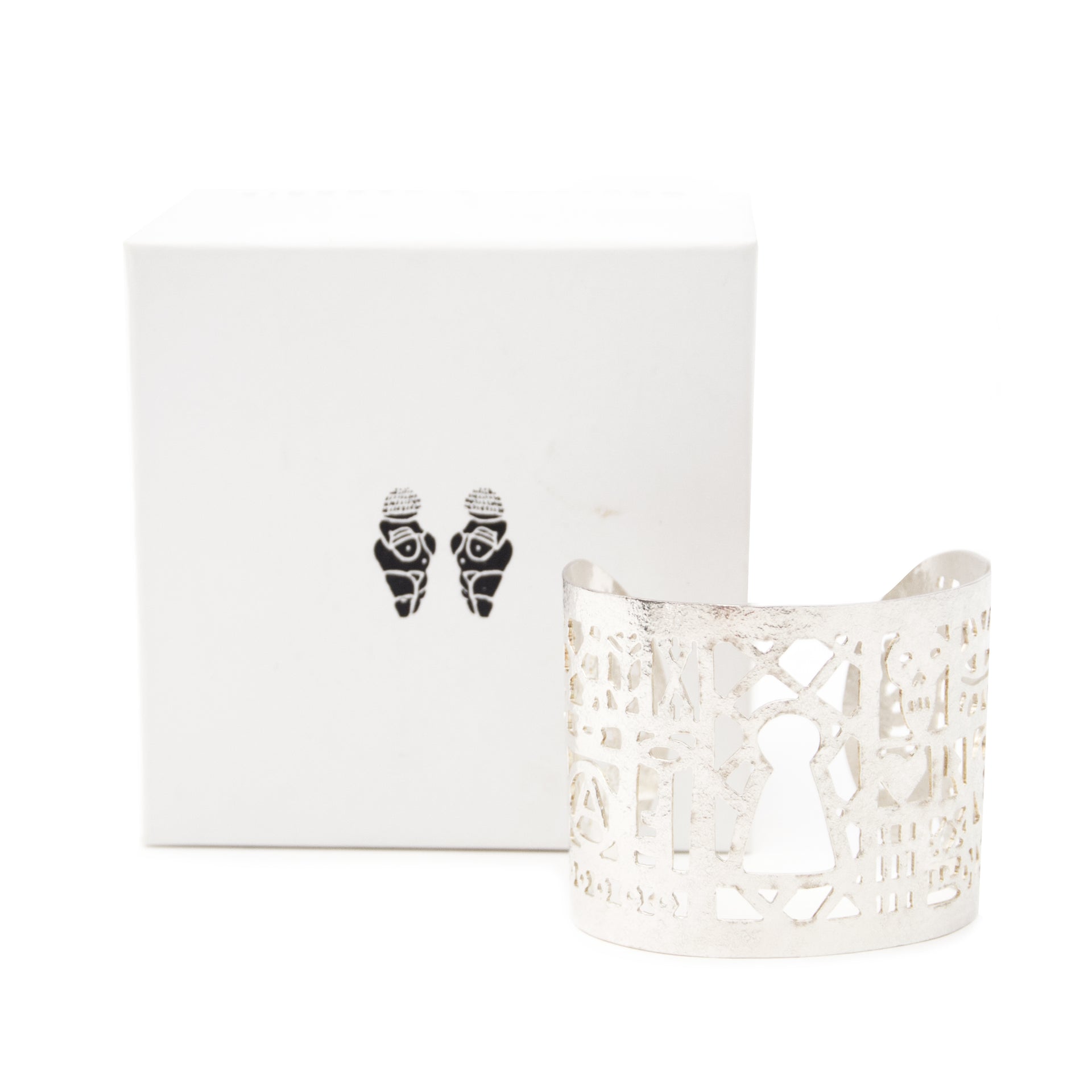 Buy your authentic Wouters & Hendrix Silver Cut-Out Bangle for the best price