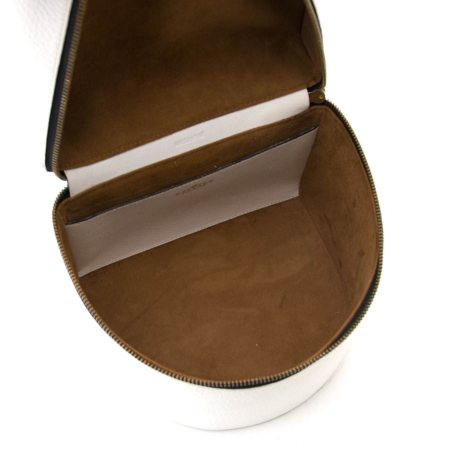 koopDelvaux white Leather Beautycase en betaal veilig online bij labellov
