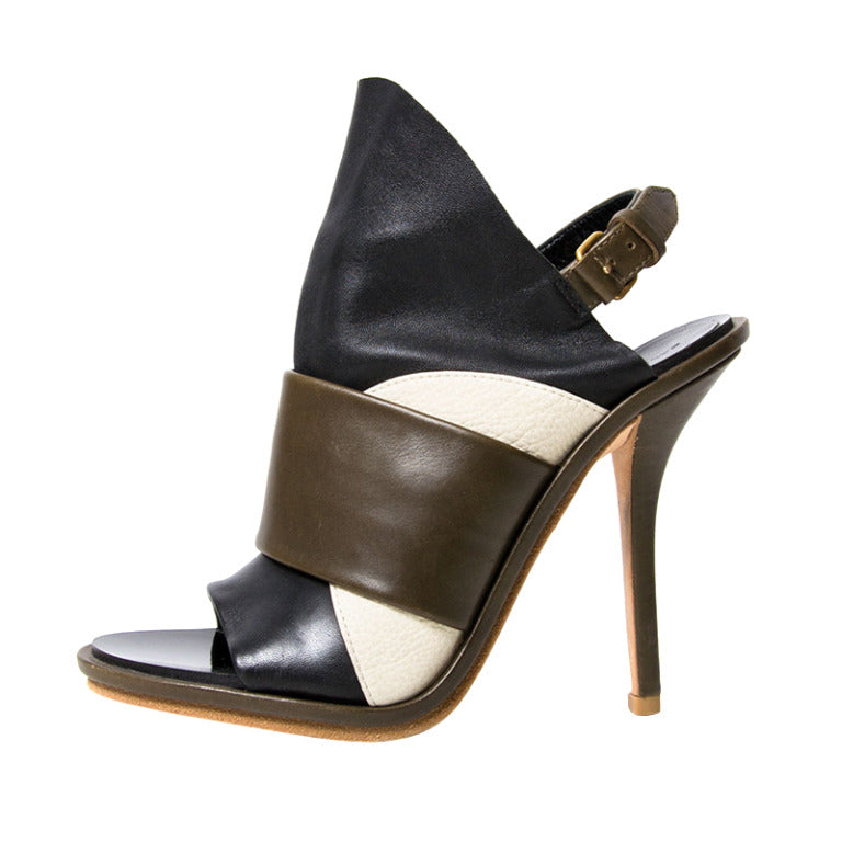 Sandales à brides arrière en cuir Balenciaga noires, marron et blanches