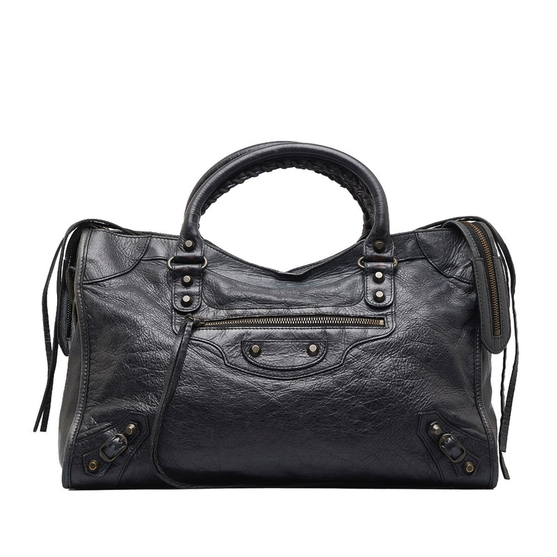 Shop safe online at Labellov in Antwerp, Brussels and Knokke this 100% authentic second hand Balenciaga Black Classic City Bag