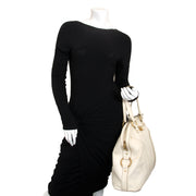 Koop en verkoop uw 100% authentieke Yves Saint Laurent White Muse Bag bij Labellov
