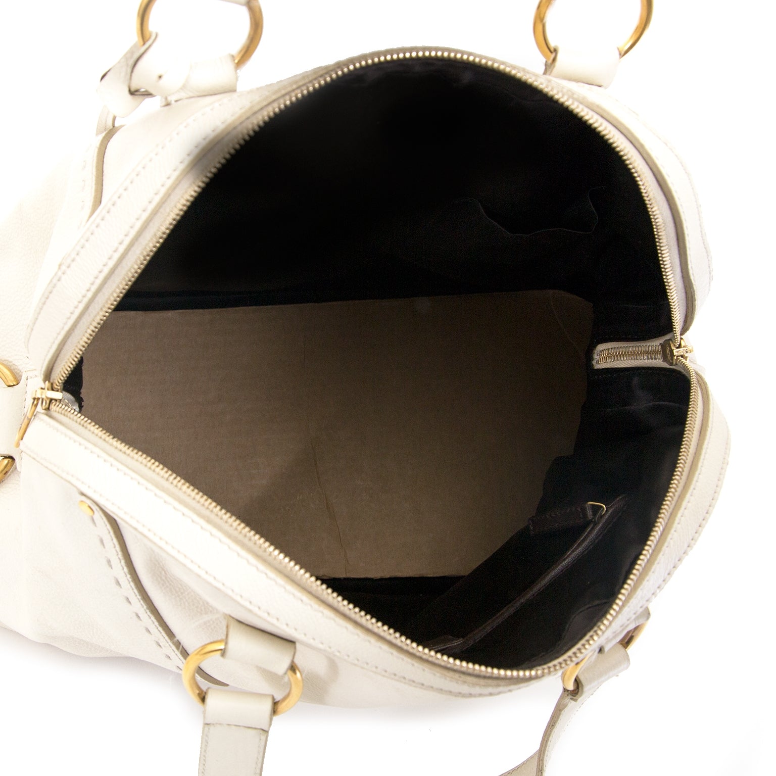 Buy and sell designer bags for the best price of 2019 at Labellov in Antwerp