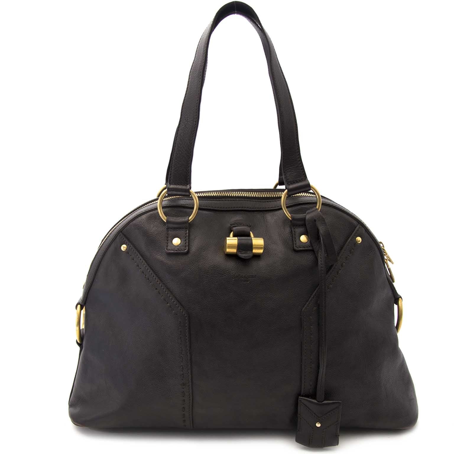 Yves Saint Laurent Brown Leather Large Muse Bag Buy authentic designer Yves Saint Laurent secondhand bags at Labellov at the best price. Safe and secure shopping. Koop tweedehands authentieke Yves Saint Laurent tassen bij designer webwinkel labellov.