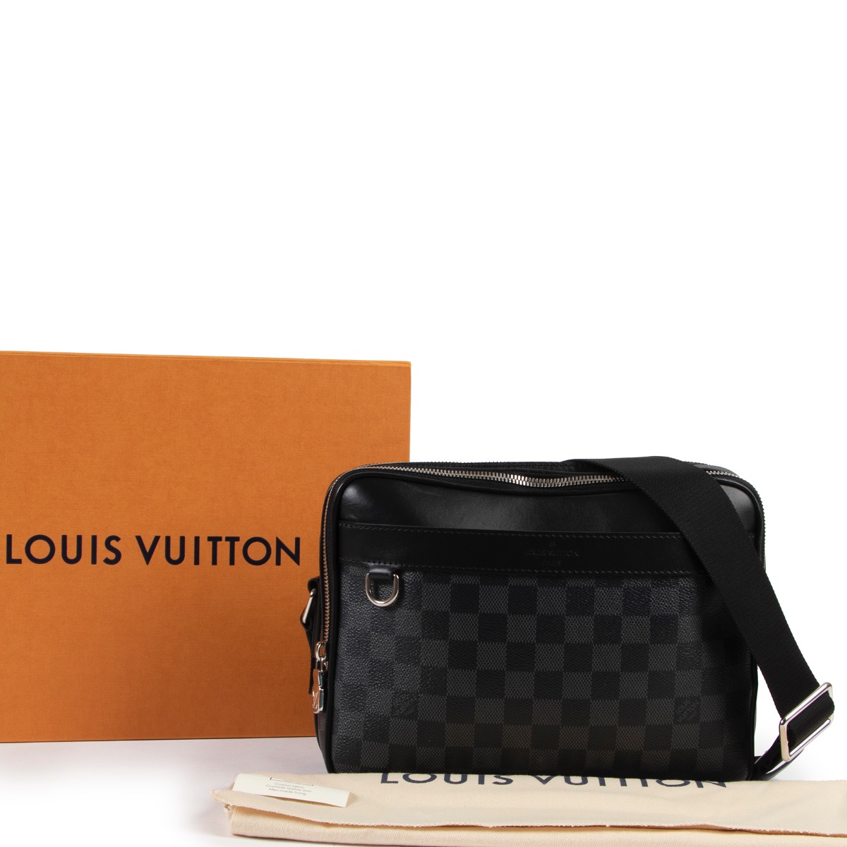 Louis Vuitton Trocadero NM Messenger Damier Graphite PM Black 9685081