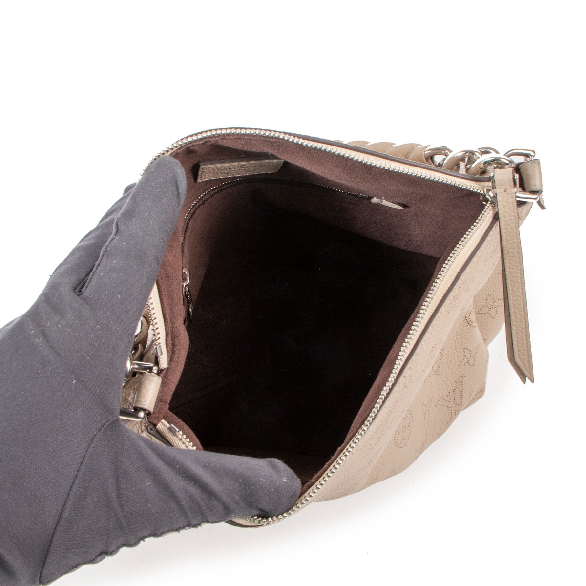 Louis Vuitton Hand Bag Babylone Mahina Chain Bb Magnolia Pink Shoulder Bag  A993d Leather ref.641257 - Joli Closet