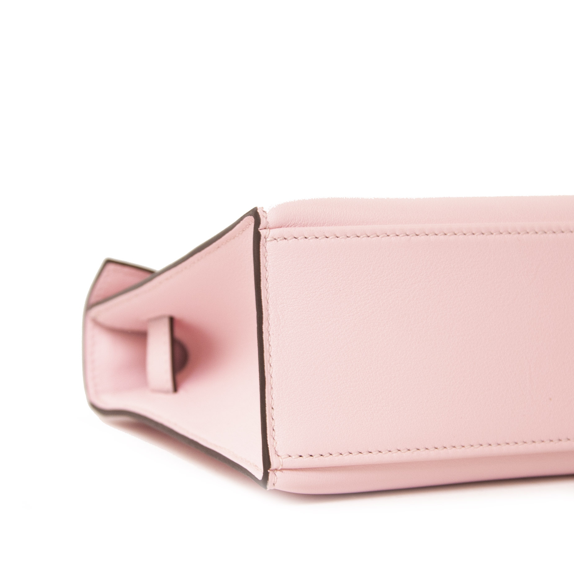 Hermes Rose Sakura PHW Chèvre Mini Kelly II 20 cm Bag Pochette Clutch –  MAISON de LUXE