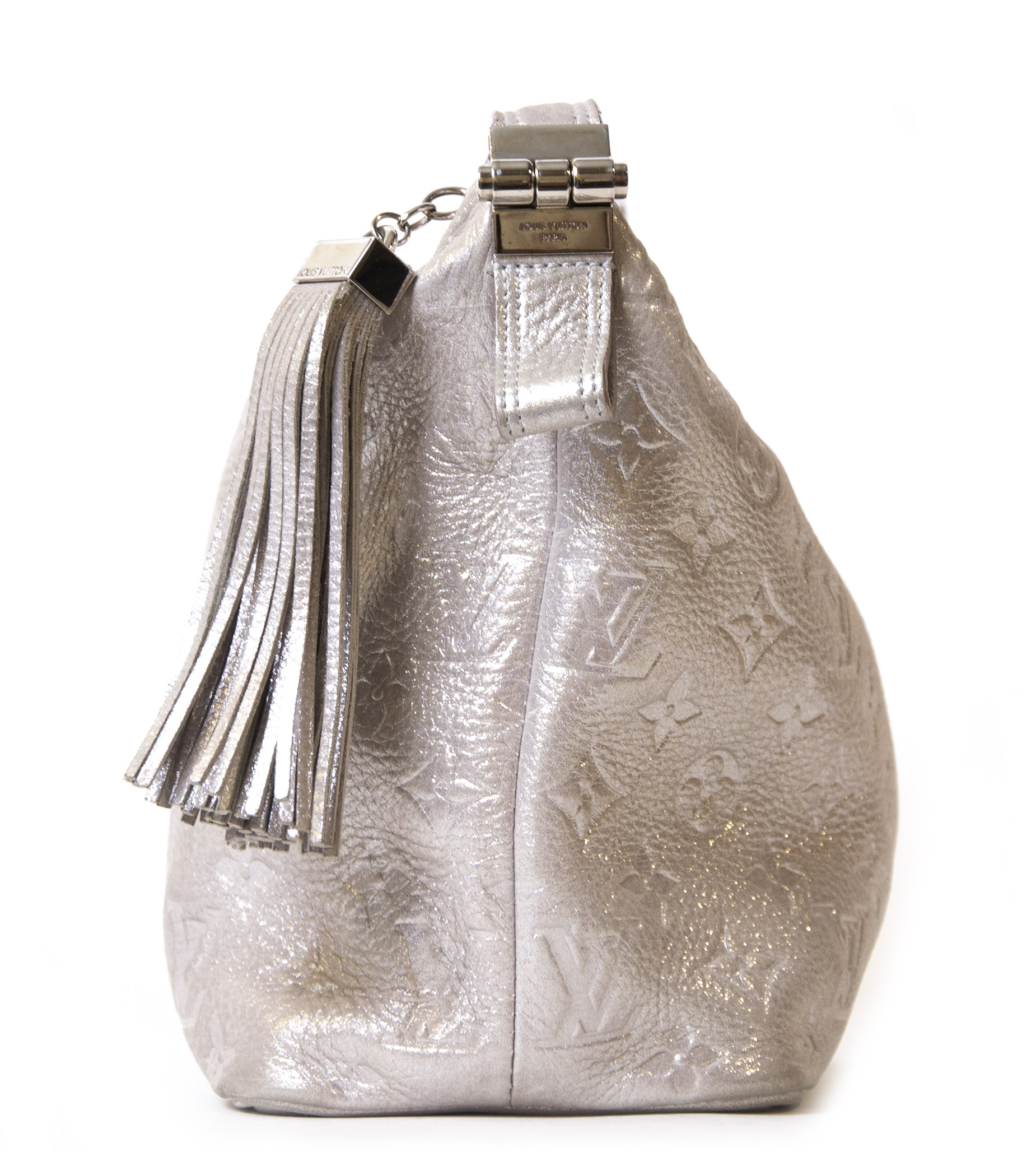 Louis Vuitton Nano Steamer Silvery Leather ref.685668 - Joli Closet
