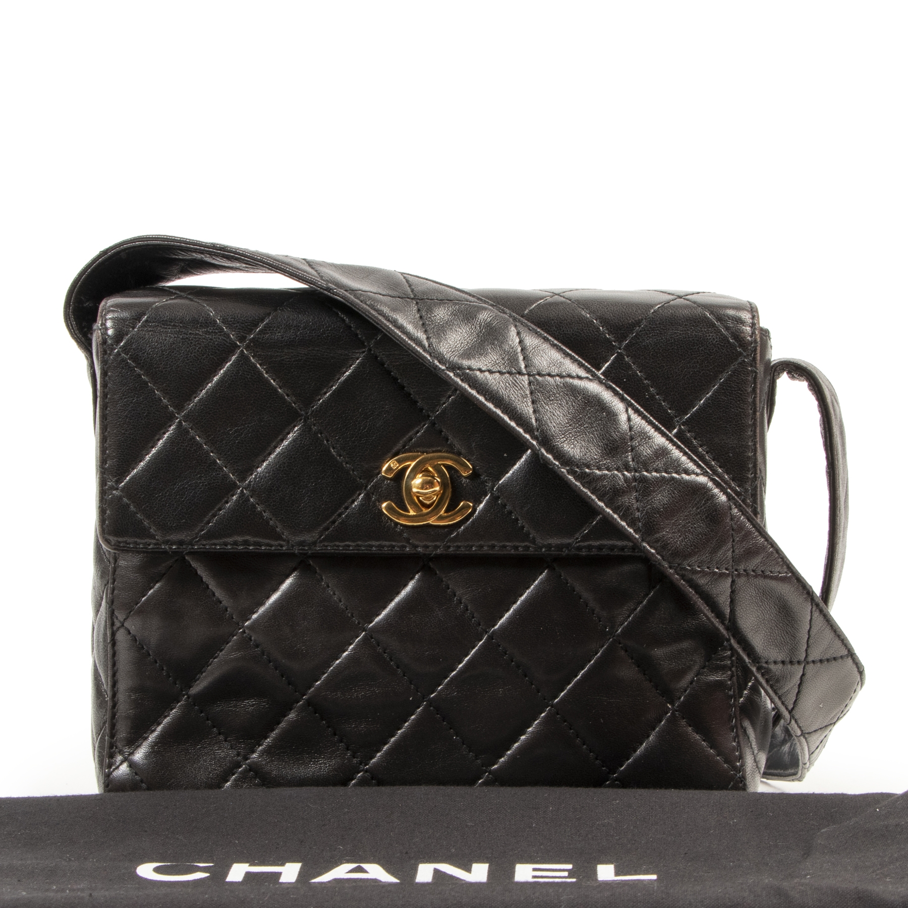 Chanel Limited Quilted Laptop Case ○ Labellov ○ Buy and Sell Authentic  Luxury