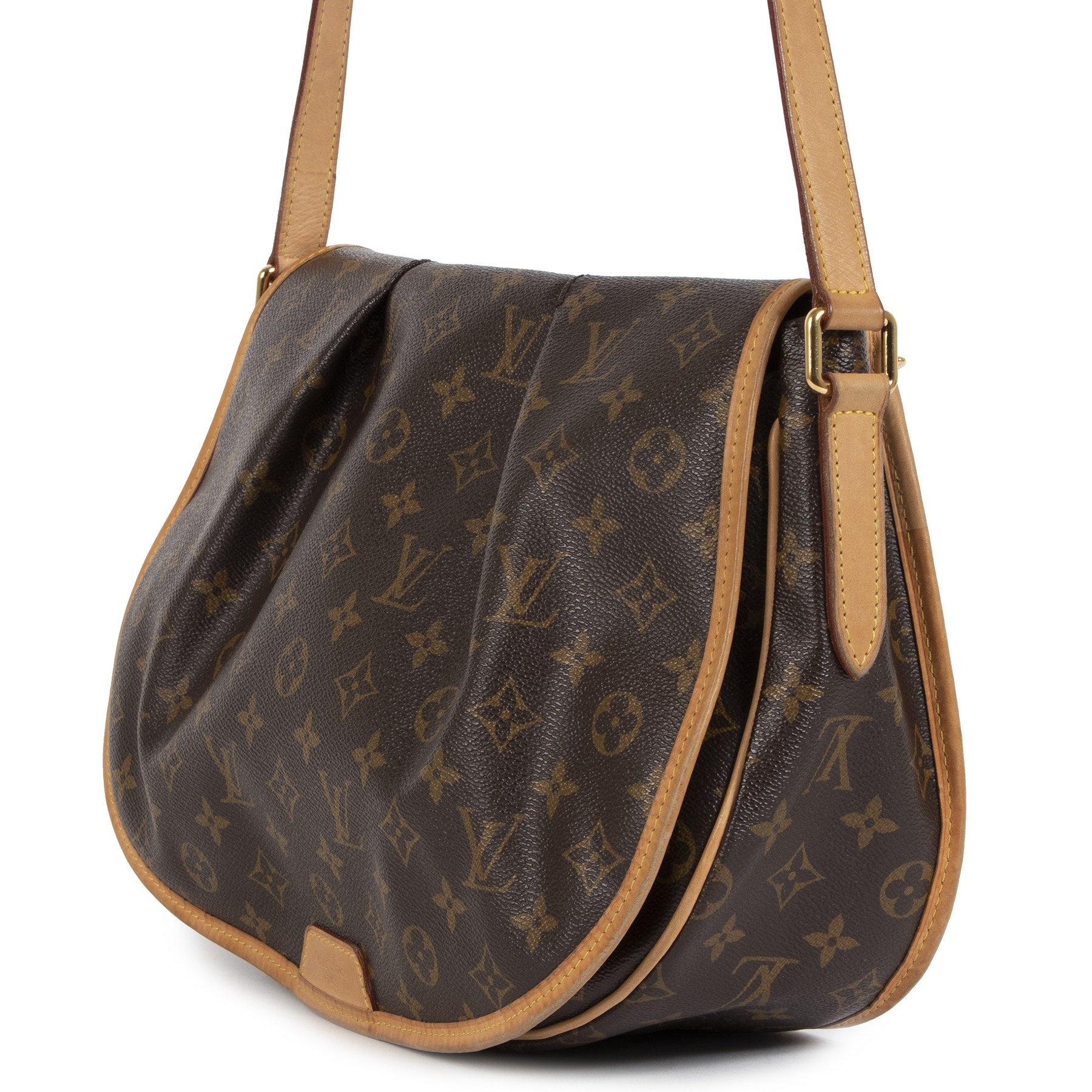 Louis Vuitton Menilmontant MM ○ Labellov ○ Buy and Sell Authentic Luxury