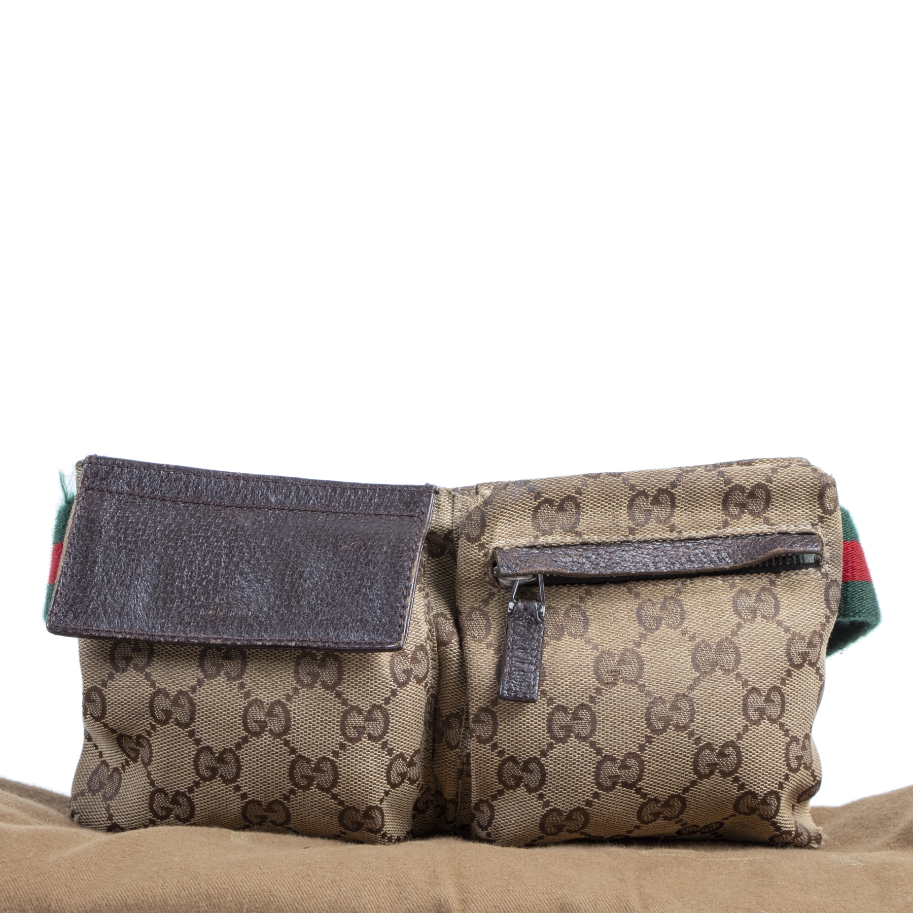 Gucci Monogram Laptop Case ○ Labellov ○ Buy and Sell Authentic