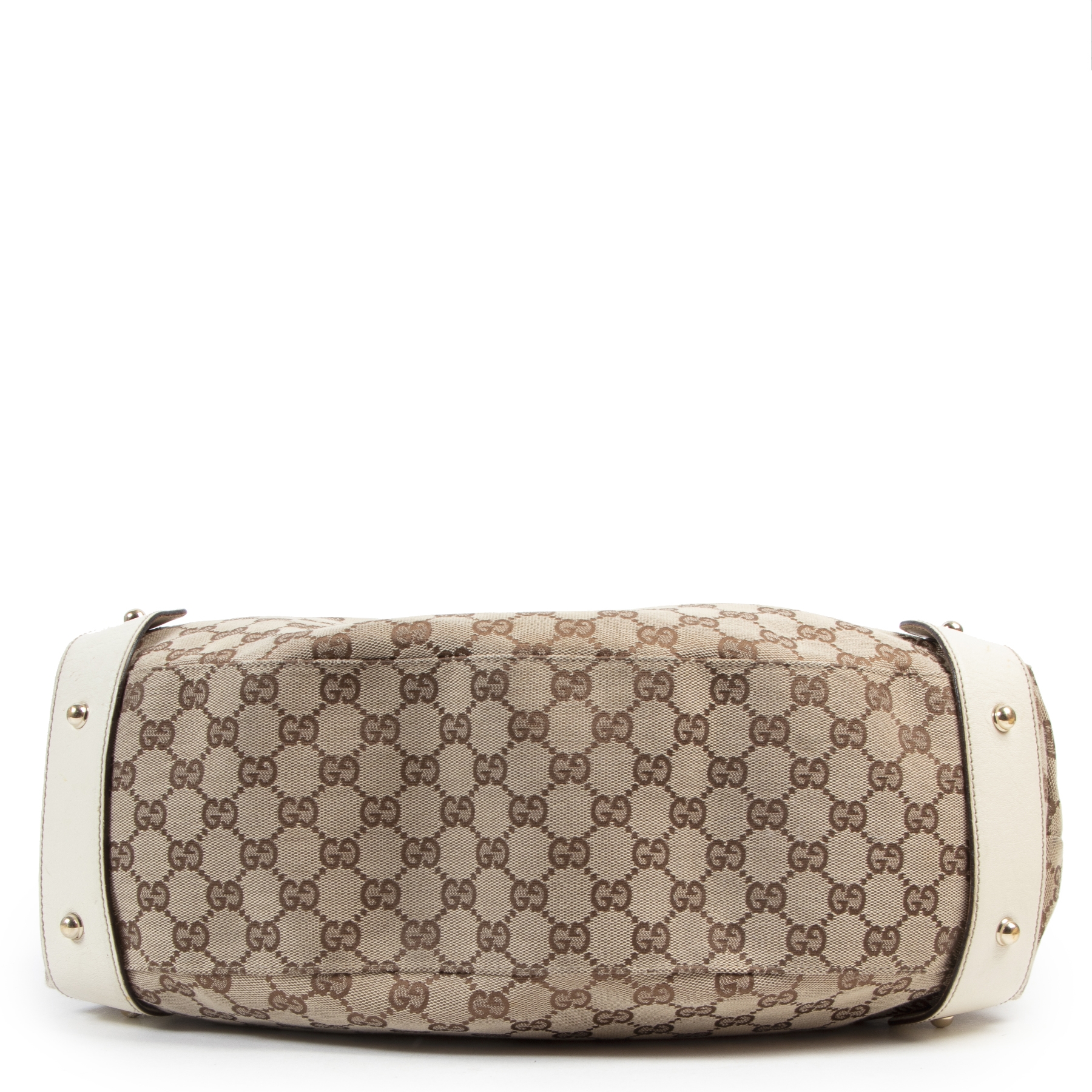 Gucci GG Canvas Monogram Shoulder Bag ○ Labellov ○ Buy and Sell Authentic  Luxury