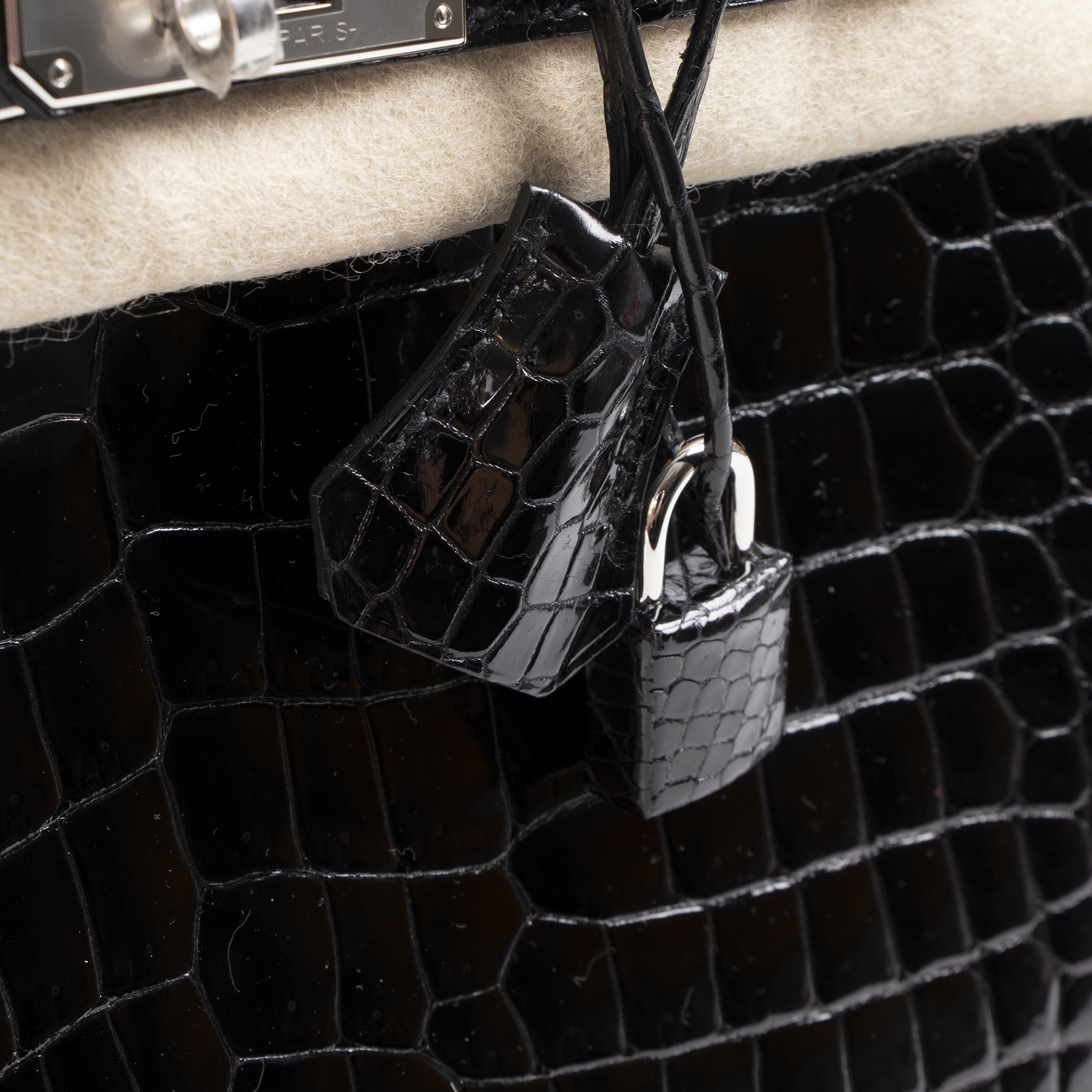 Birkin 30 crocodile handbag Hermès Black in Crocodile - 31755131