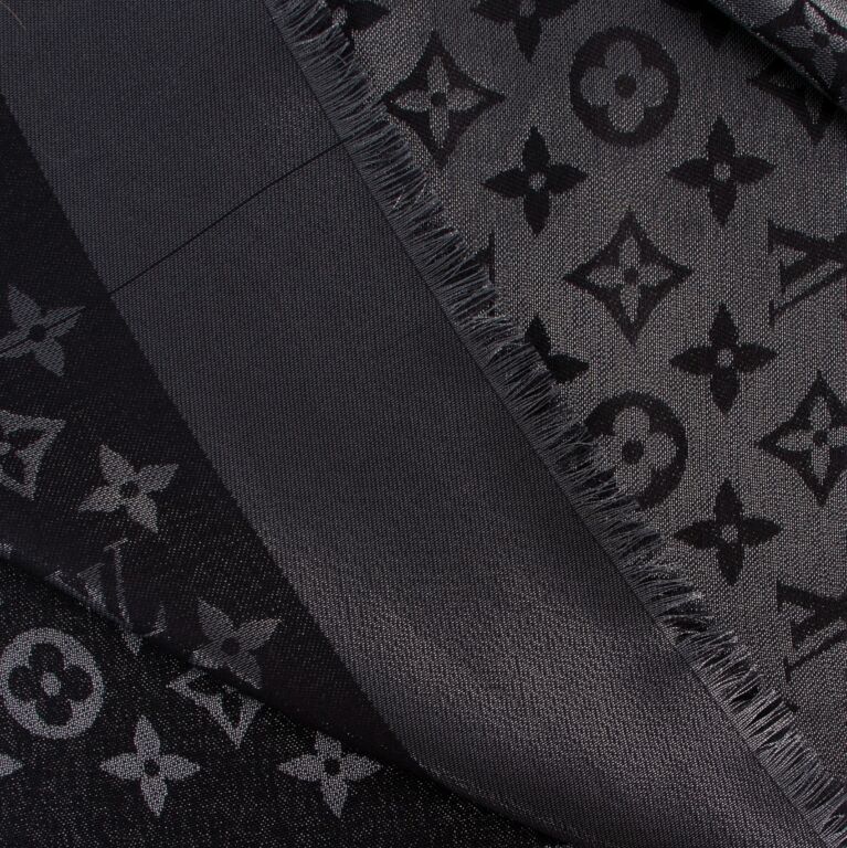 Louis Vuitton - Monogram Lurex Shine Shawl Greige