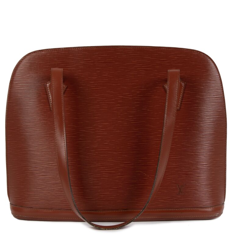 Louis Vuitton Lussac Handbag 338041