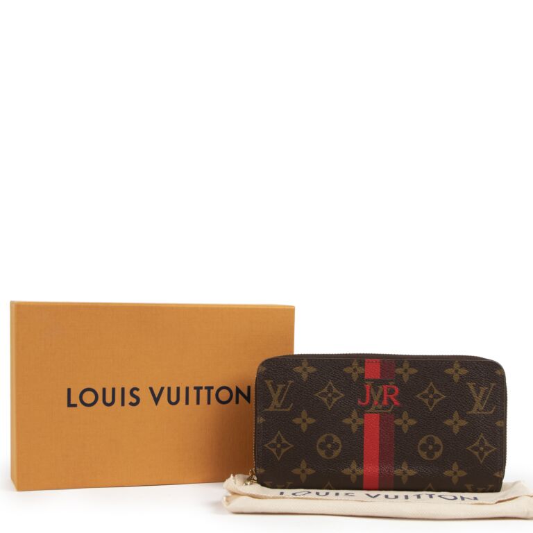 Louis Vuitton Monogram Personalised Zippy Wallet ○ Labellov ○ Buy and Sell  Authentic Luxury