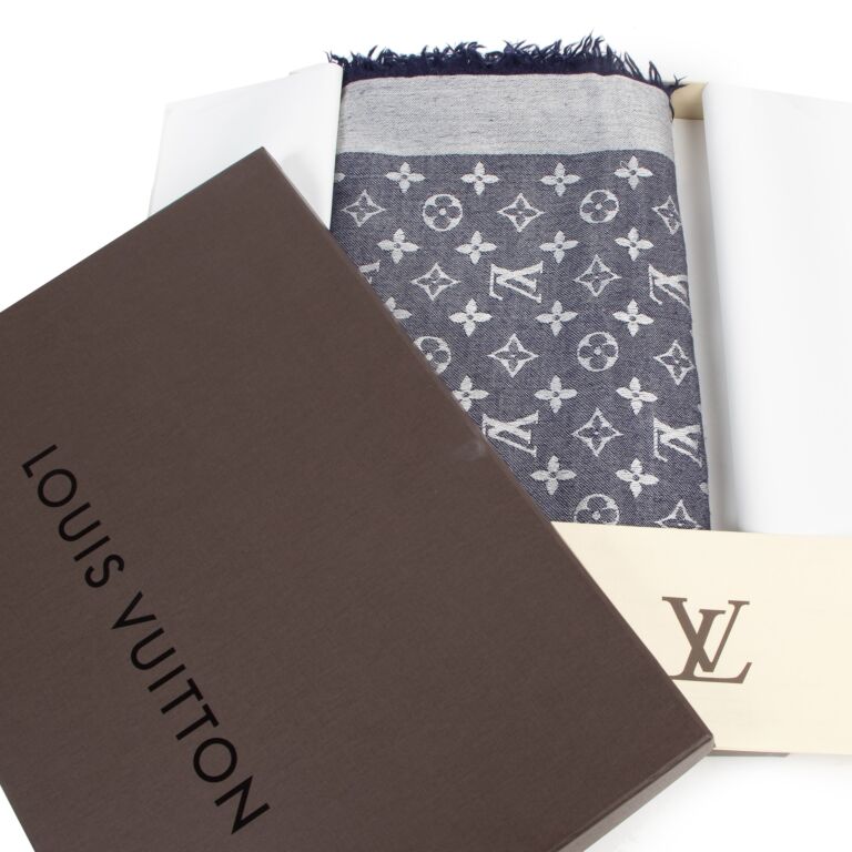 louis Vuitton scarf Monogram blue denim Silk Wool ref.154859 - Joli Closet
